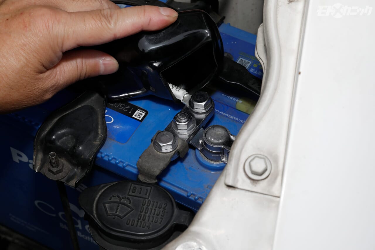 ｜【車中泊にも】マルチ型バッテリーターミナルでトランポ車載のポタ電を安全充電＜DIY電気工作の必須テクニック＞