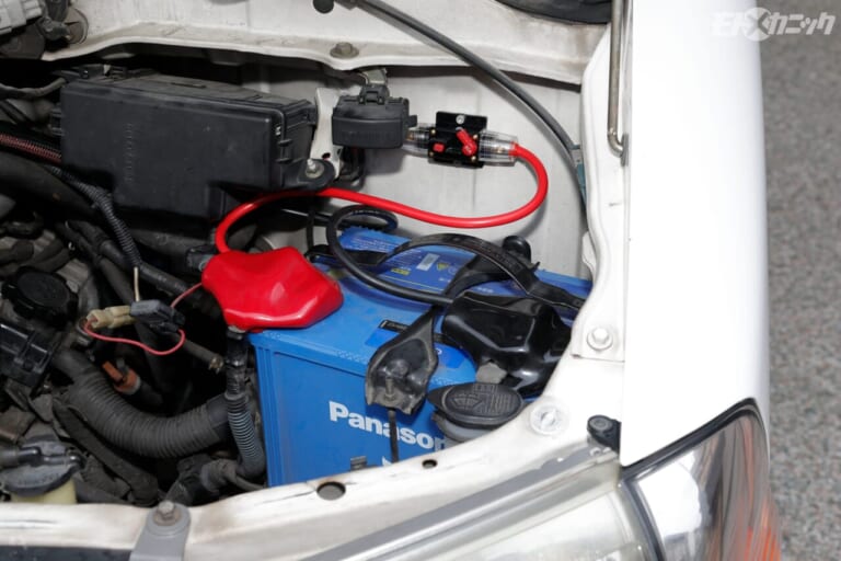 ヒーロー電機｜DC-DC充電器用ケーブルの完成｜【車中泊にも】マルチ型バッテリーターミナルでトランポ車載のポタ電を安全充電＜DIY電気工作の必須テクニック＞