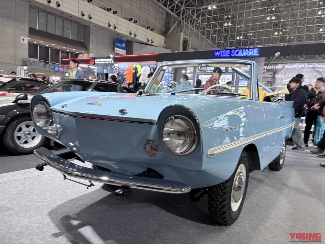 AMPHICAR 770|【海外レア車】1960年代の西ドイツ製水陸両用車「アンフィカー770」を東京オートサロン2026で発見:陸上113km/h、水上7ノットで駆ける!