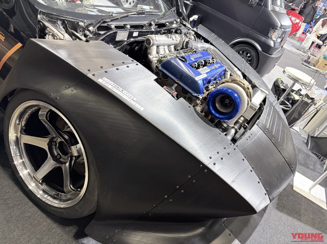 Circuit & Dreams CLR 双竜 第2形態｜【カスタム】日産SR20×ホンダK20Aのツインエンジン! トヨタ セラ改「双竜 第2形態」が中身も外装もヤバすぎる【東京オートサロン2026】