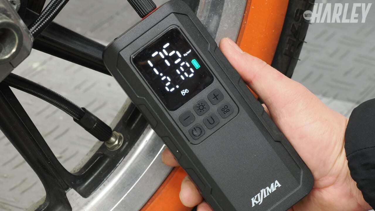 設定空気圧まで、ボタンひと押し。自動でみるみる充填する便利グッズを紹介