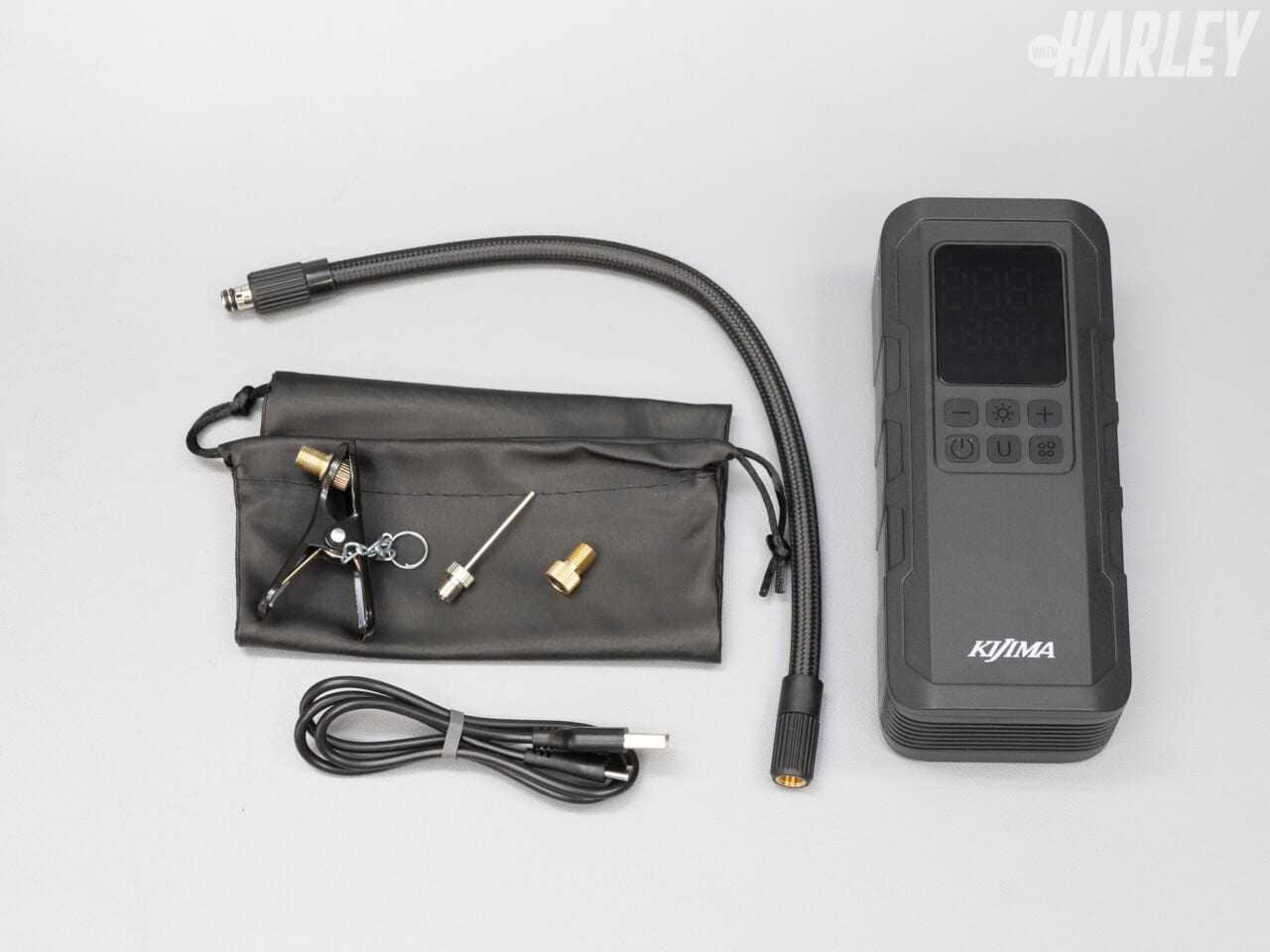 キジマ｜スマートエアポンプJP03｜設定空気圧まで、ボタンひと押し。自動でみるみる充填する便利グッズを紹介