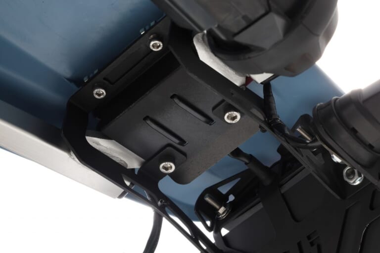 【新型カスタム】ヨシムラ(YOSHIMURA)からDR-Z4S/SM(2025)用フェンダーレスKITが登場! 4月上旬発売|【新型カスタム】ヨシムラ(YOSHIMURA)からDR-Z4S/SM(2025)用フェンダーレスKITが登場! 4月上旬発売