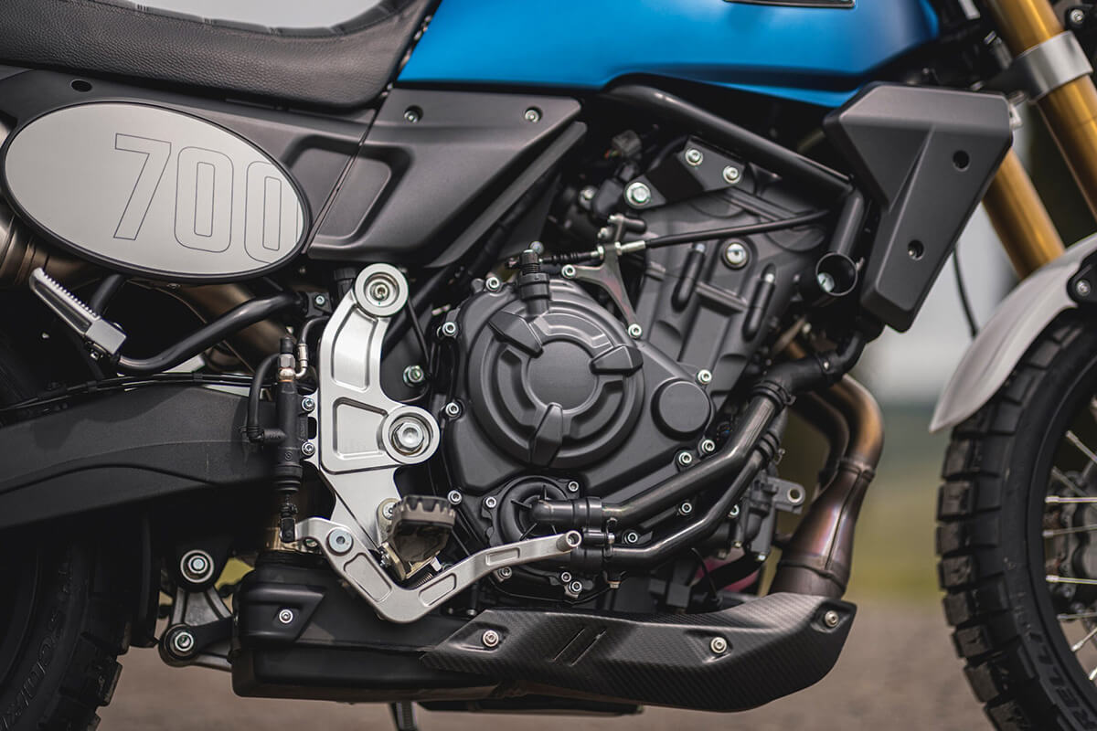 CABALLERO｜Scrambler700｜モータリスト｜FANTIC｜｜世界的ビルダーがCABALLERO SCRAMBLER700をカフェレーサーに！