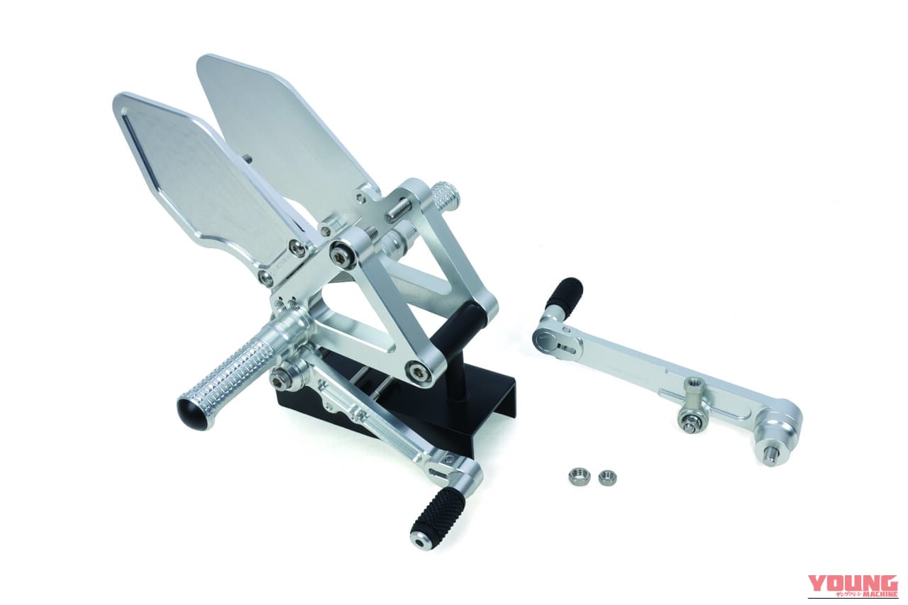 【新型CB1000Fカスタム】アクティブから可変オフセット採用のステムキットやバックステップが登場!｜【ホンダ(HONDA)CB1000Fカスタム】アクティブから可変オフセット採用のステムキットやバックステップが登場!