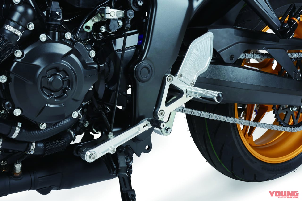 【新型CB1000Fカスタム】アクティブから可変オフセット採用のステムキットやバックステップが登場!|【ホンダ(HONDA)CB1000Fカスタム】アクティブから可変オフセット採用のステムキットやバックステップが登場!