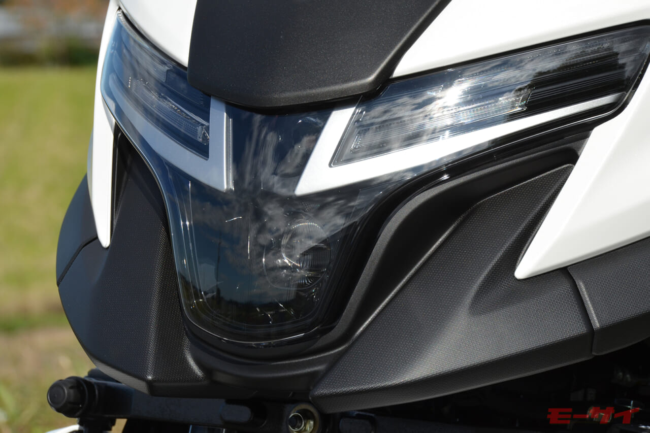 トリシティ125と155を乗り比べ｜乗ってわかる三輪の魅力をバイク女子が本音レビュー！ 新型トリシティ125/155、進化のツボ