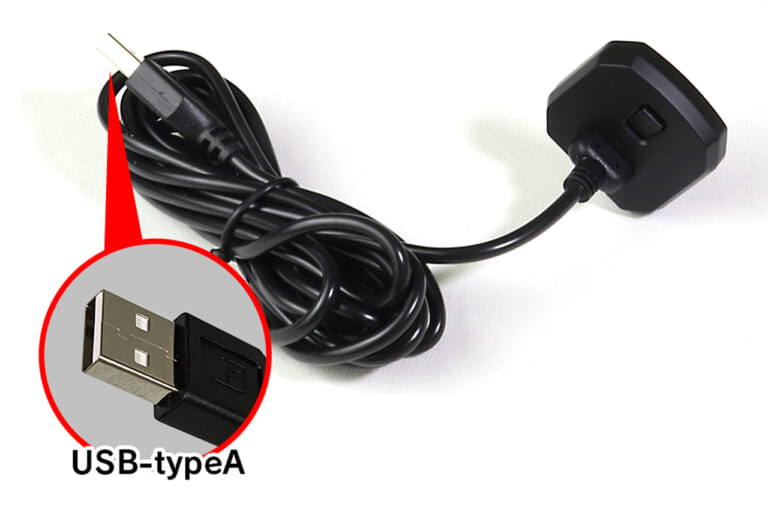 MAXWINのオールラウンド小型ドライブレコーダー「id-C5Pro」の外部給電用USBケーブル|充電式だから配線不要。あらゆる車種に対応、誰でもカンタンに取り付けOK! 買ってすぐ使える防水モデル「id-C5Pro」を紹介