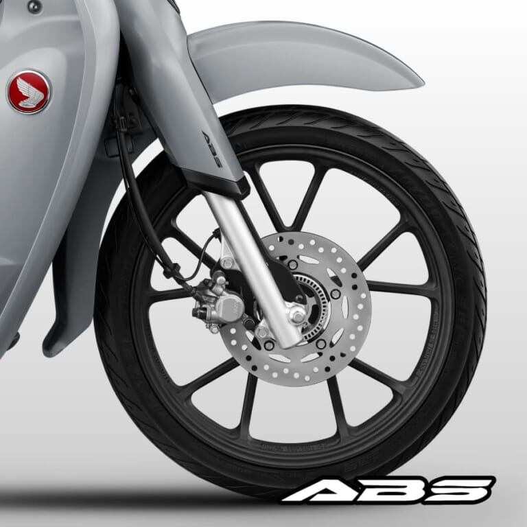 ホンダ｜スーパーカブC125｜タイ仕様｜2026年モデル｜ブラウンシートの銀/灰が新登場！ ホンダ「スーパーカブC125」新型2026年モデルはクラフトマンシップを前面に【海外】