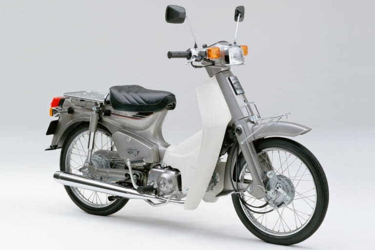 ホンダ｜スーパーカブ50 カスタム｜1996年｜ホンダ「スーパーカブC125」にシルバーのツートーンが登場！ 従来色と置き換えで英/伊ほか発売【欧州】