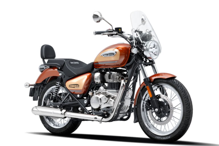 ロイヤルエンフィールド|メテオ350 サンダウナー スペシャルエディション|簡易ナビが全車装備に! ロイヤルエンフィールドが新型クルーザー「メテオ350」を発表、A&SクラッチやUSB-C急速充電ポート、LEDライトも