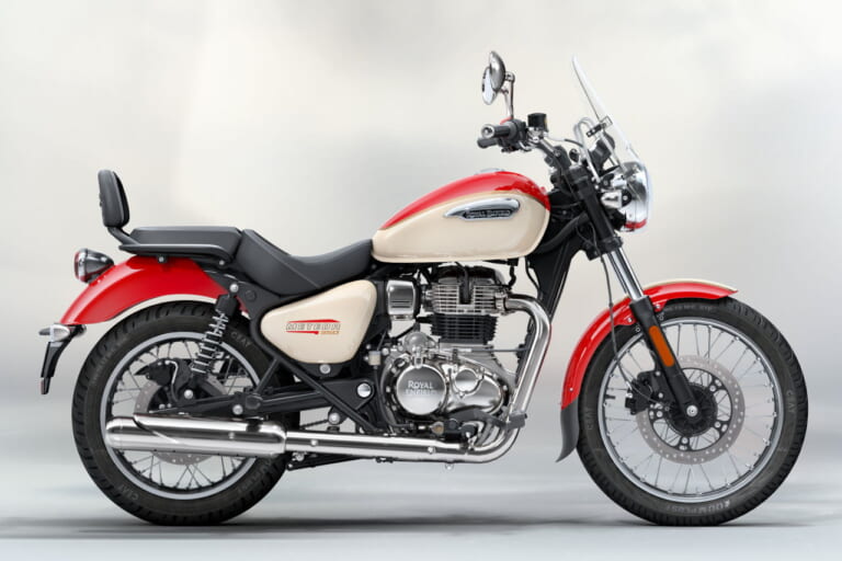 ロイヤルエンフィールド｜メテオ350｜簡易ナビが全車装備に！ ロイヤルエンフィールドが新型クルーザー「メテオ350」を発表、A＆SクラッチやUSB-C急速充電ポート、LEDライトも