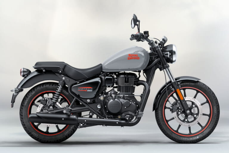 ロイヤルエンフィールド｜メテオ350｜簡易ナビが全車装備に！ ロイヤルエンフィールドが新型クルーザー「メテオ350」を発表、A＆SクラッチやUSB-C急速充電ポート、LEDライトも