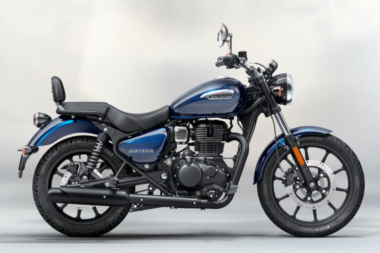 ロイヤルエンフィールド｜メテオ350｜簡易ナビが全車装備に！ ロイヤルエンフィールドが新型クルーザー「メテオ350」を発表、A＆SクラッチやUSB-C急速充電ポート、LEDライトも