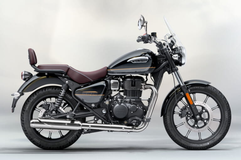 ロイヤルエンフィールド|メテオ350|簡易ナビが全車装備に! ロイヤルエンフィールドが新型クルーザー「メテオ350」を発表、A&SクラッチやUSB-C急速充電ポート、LEDライトも