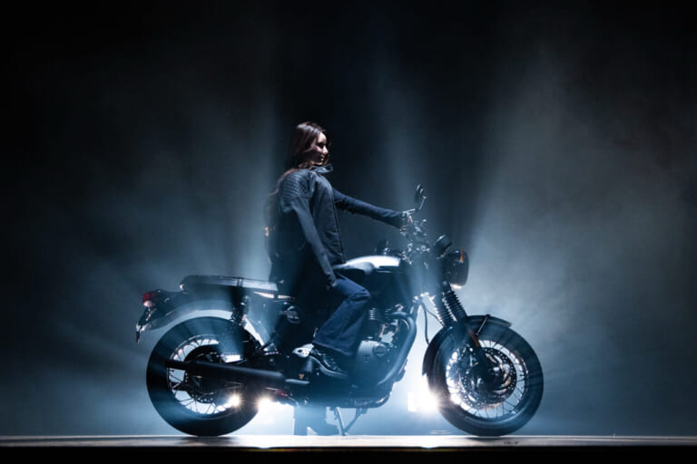 【イベント】ダレノガレ明美がトライアンフの新アンバサダーに! 大型を駆るガチのバイク愛を語る｜【トライアンフ(Triumph)イベント】ダレノガレ明美が新アンバサダーに! 大型を駆るガチのバイク愛を語る