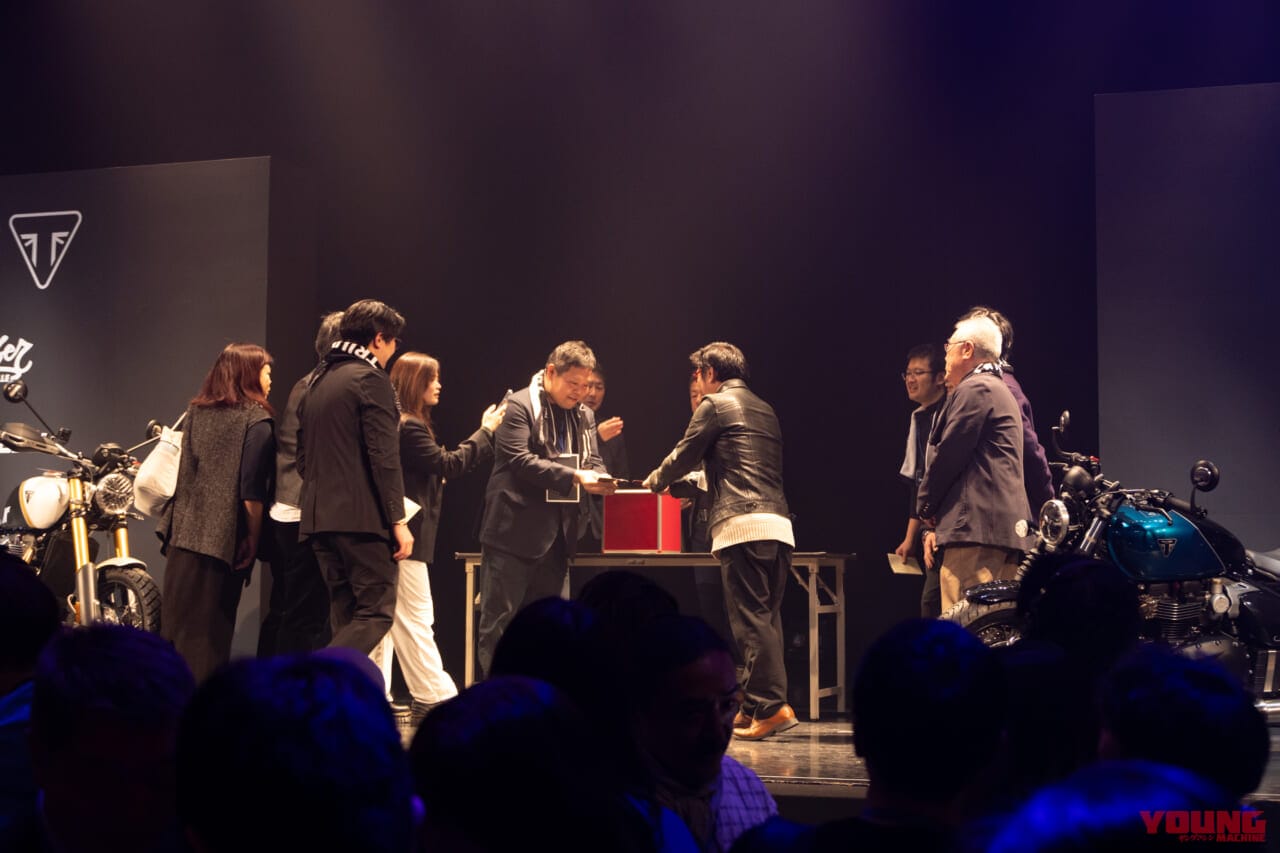 【イベント】ダレノガレ明美がトライアンフの新アンバサダーに! 大型を駆るガチのバイク愛を語る｜【トライアンフ(Triumph)イベント】ダレノガレ明美が新アンバサダーに! 大型を駆るガチのバイク愛を語る