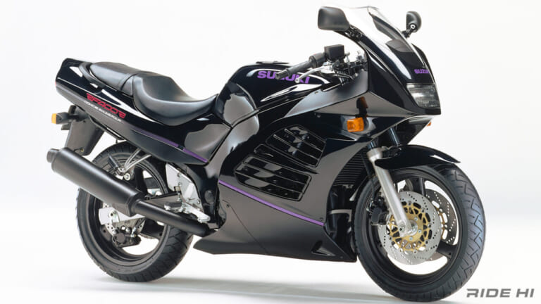 スズキ|RF400R|1993|「後期型は可変バルブシステム搭載!」敢えてビッグバイクの車格を与えたスズキ「RF400R」の突き抜けた存在感!
