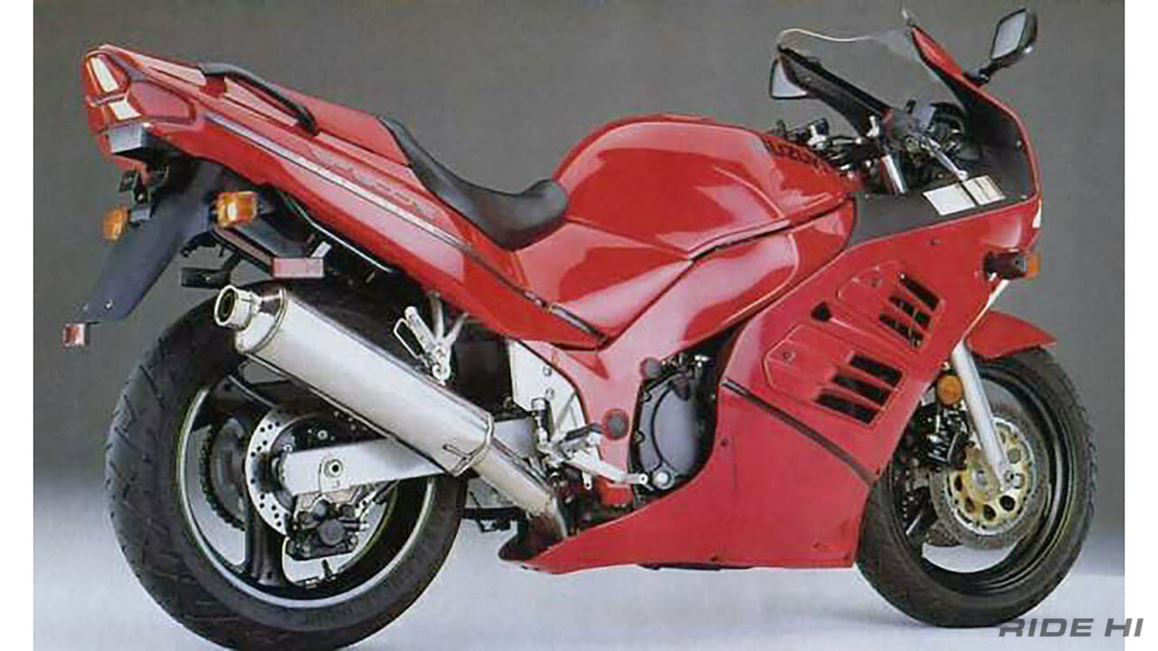 スズキ｜RF400R｜1993｜「後期型は可変バルブシステム搭載!」敢えてビッグバイクの車格を与えたスズキ「RF400R」の突き抜けた存在感！