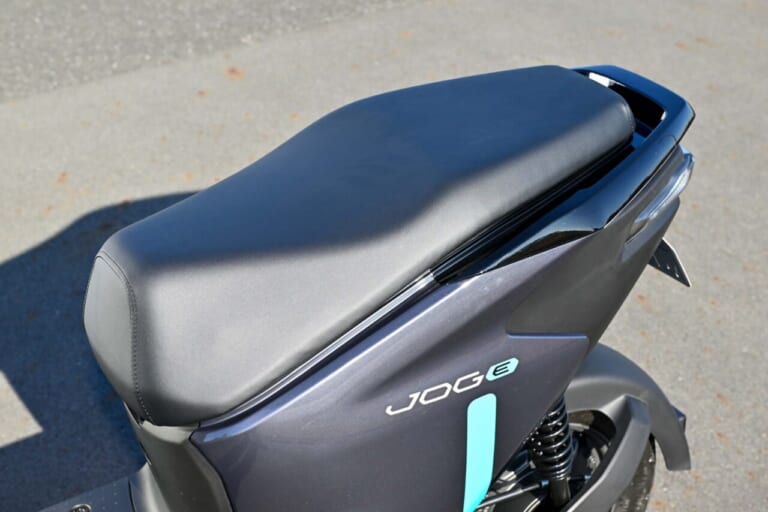 ヤマハ|JOG E|【バッテリーを交換しながら走り回れ!】ヤマハの新型電動スクーター「JOG E」’25モデル試乗レポート