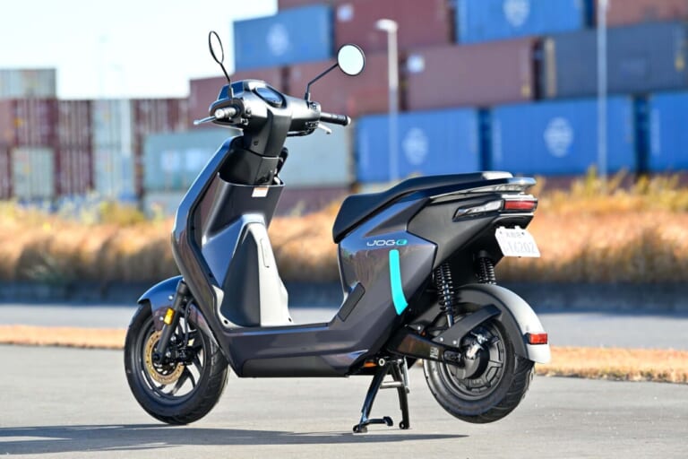 ヤマハ|JOG E|【バッテリーを交換しながら走り回れ!】ヤマハの新型電動スクーター「JOG E」’25モデル試乗レポート