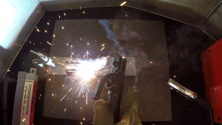 【DIYアイテム】1円で買える!? 100V用溶接機が怪し過ぎるので人柱レビューやってみた｜【DIYアイテム】1円で買える!? 100V用溶接機が怪し過ぎるので人柱レビューやってみた