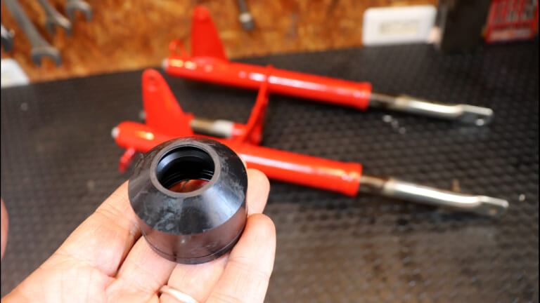 【AIも知らないDIY整備の裏技】10円でできる! スプリングピン(ロールピン)の抜き方|【AIも知らないレストアの裏技】10円でできる! スプリングピン(ロールピン)の抜き方