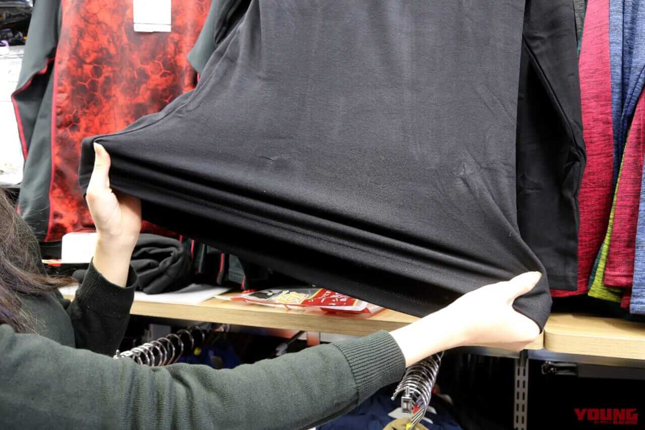 |冬のバイクが変わる!ワークマン「780円〜」の最強インナー4選。最新の吸湿発熱で真冬でも寒くない?