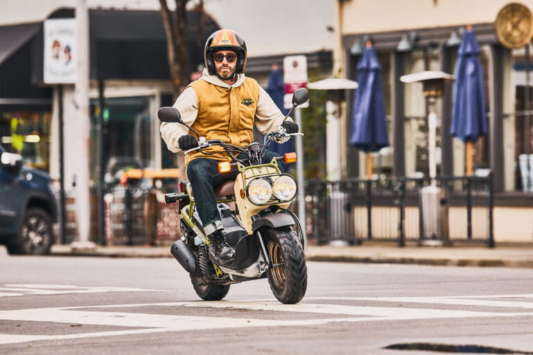 HONDA RUCKUS|【朗報】あの伝説のスクーター「ズーマー」は生きていた! 北米ホンダが放つ「Ruckus」2025年モデルが最高にクールな理由