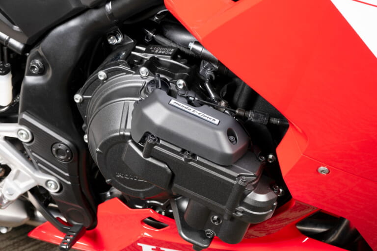 ホンダ|CBR400R E-Clutch|モーターサイクルショー|初公開!! ホンダ「CBR400R E-Clutch」がモーターサイクルショーに出展される!