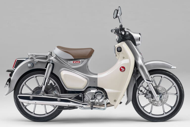 ホンダ|スーパーカブC125|2026年モデル|ホンダ「スーパーカブC125」に新色グレーとシルバーが登場! シートやホイールもそれぞれ異なる色を採用