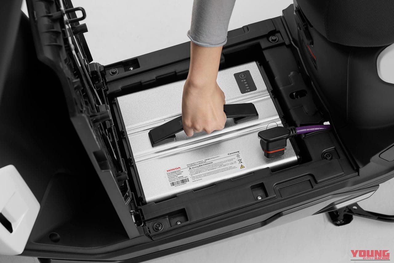 ｜補助金なしで22万円！ ホンダが『充電インフラなし』でも使える新型EV原付「ICON e:」を発表