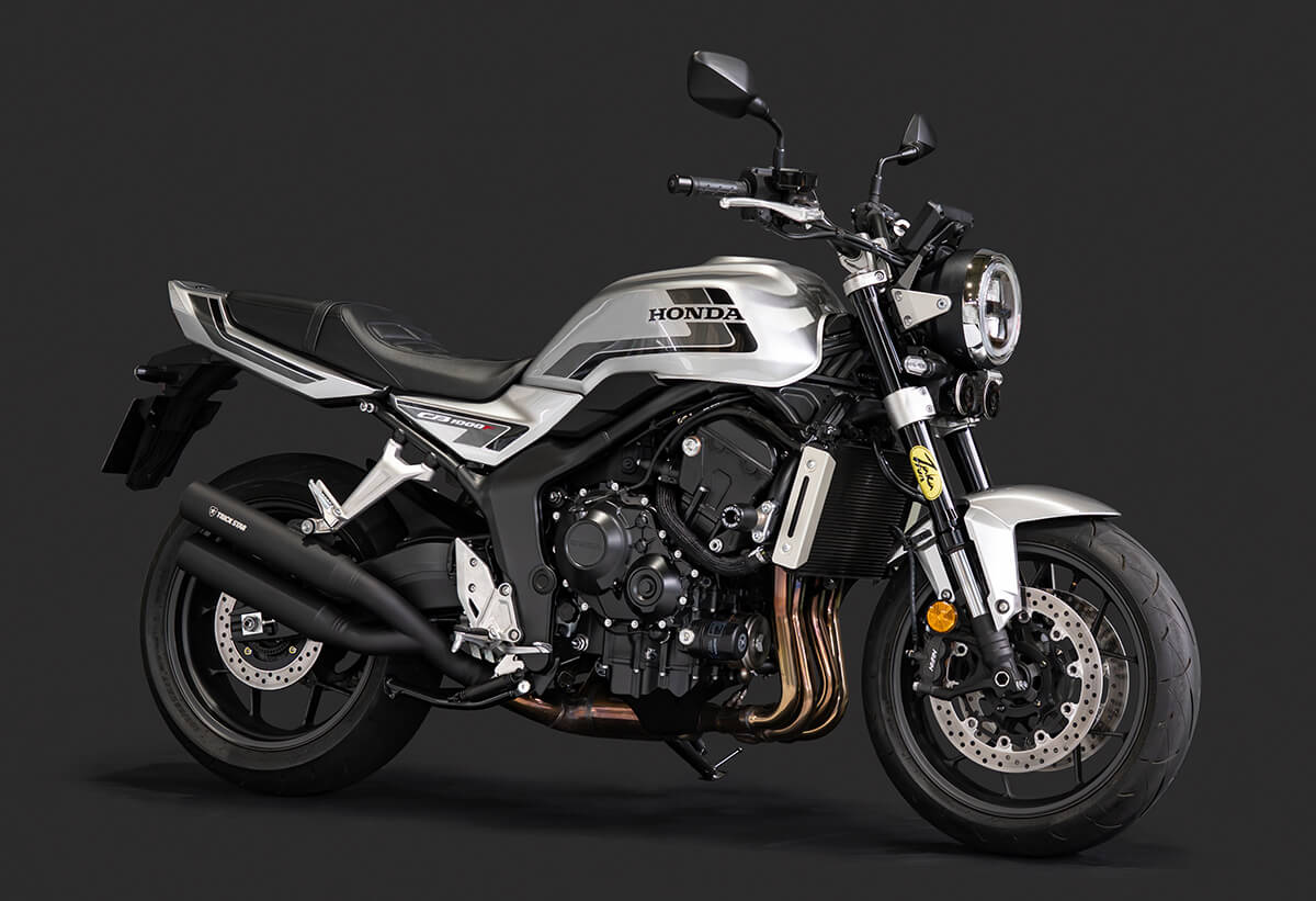 トリックスターCB1000F｜【速報】CB1000Fに“本命”の2本出し。トリックスターから「ネオクラ」極まるスリップオンが登場！