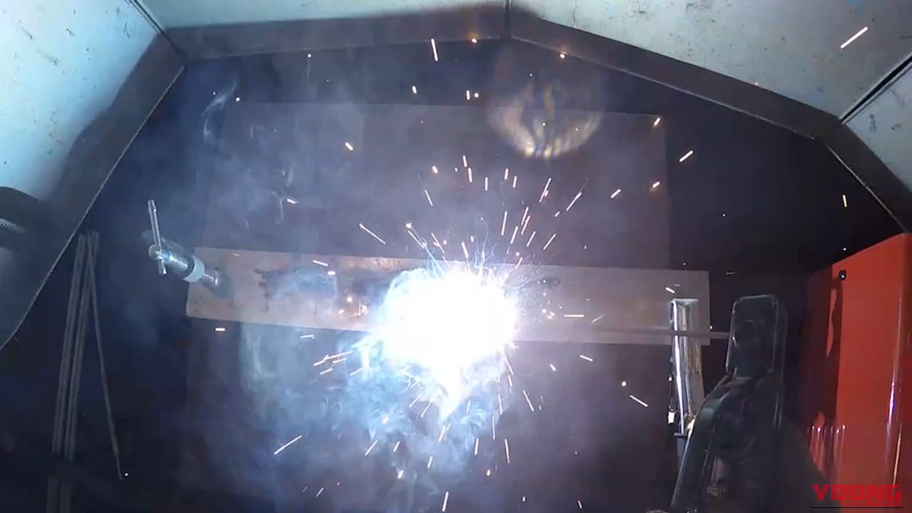 【DIYアイテム】1円で買える!? 100V用溶接機が怪し過ぎるので人柱レビューやってみた｜【DIYアイテム】1円で買える!? 100V用溶接機が怪し過ぎるので人柱レビューやってみた