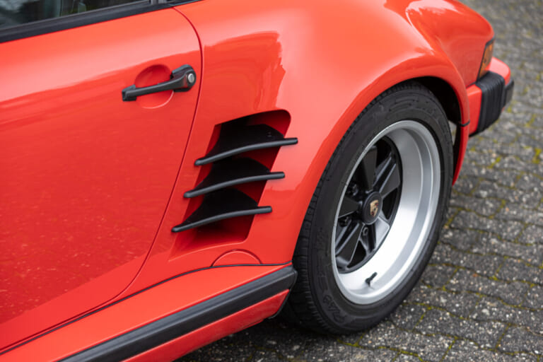 ポルシェ｜911ターボ フラットノーズ クーペ｜1988年｜資産価値は爆上がり中！ あなたが「真正フラットノーズ」を購入する大金持ちなら絶対にチェックすべき鑑定ポイントとは？