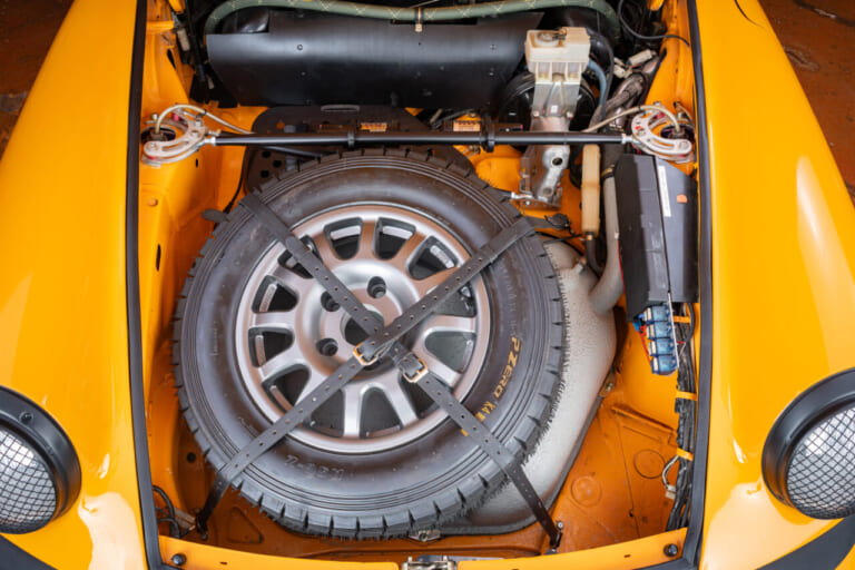 911サファリ・バイ・ルフトオート|911ダカールに納得できない方へ──ポルシェ911サファリのレストアならどう?