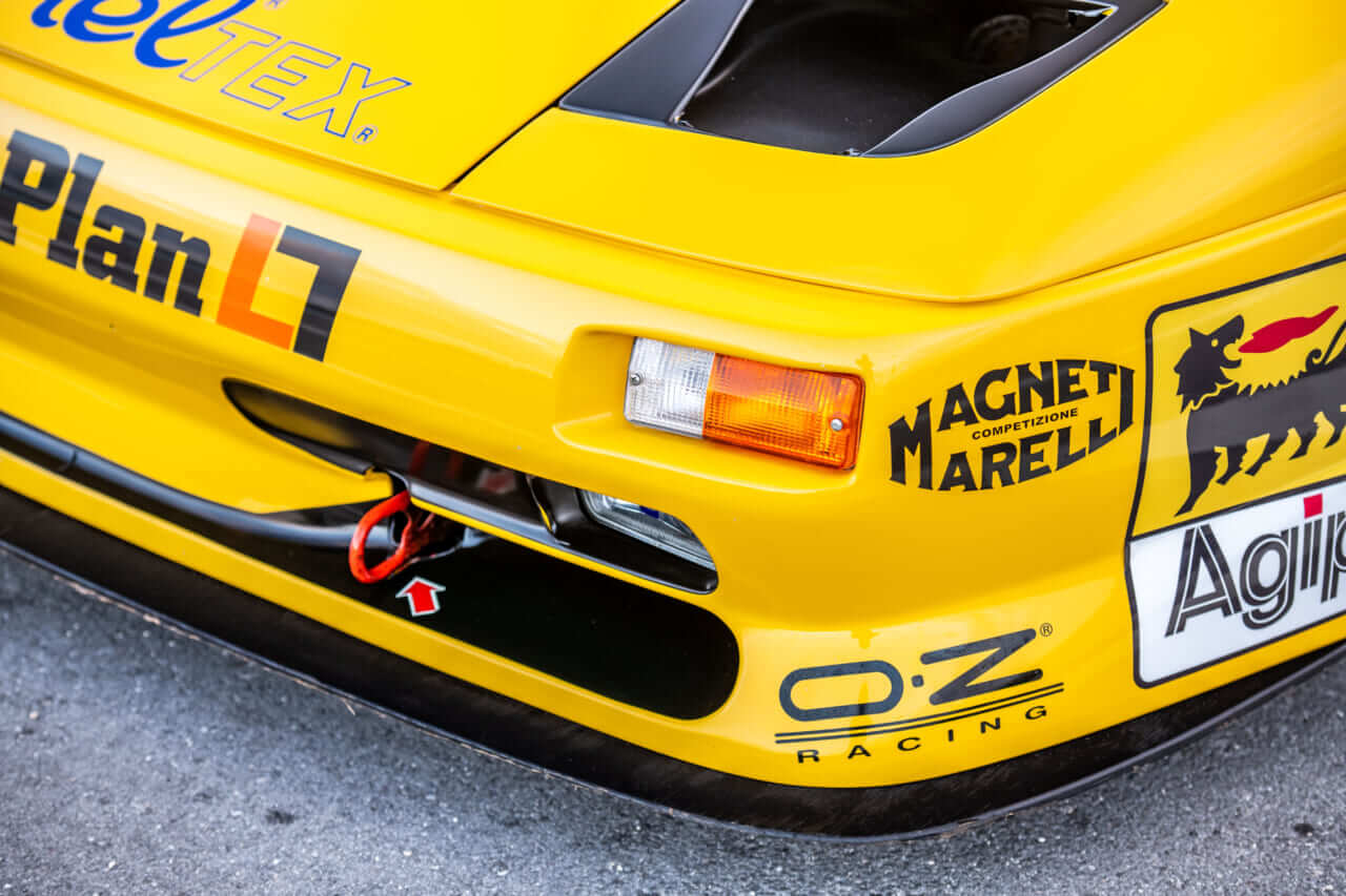 |日本で公道を走っていた!? ランボルギーニ初のレーサー「ディアブロSV-R」が1億円超えのワケ