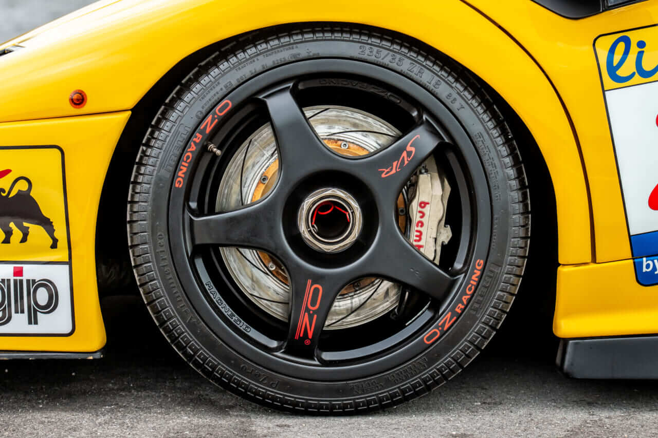 ｜日本で公道を走っていた!? ランボルギーニ初のレーサー「ディアブロSV-R」が1億円超えのワケ