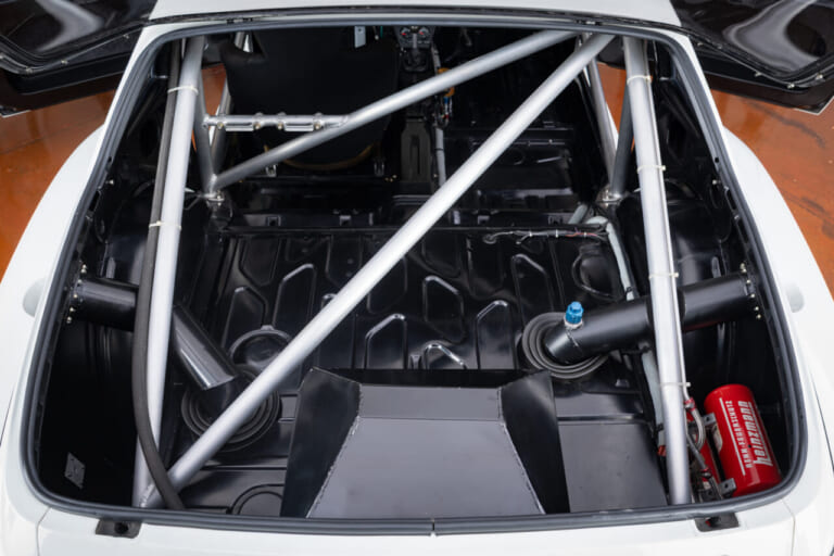 Porsche_924GTP|「えっ、ポルシェ初めてのFRで?!」ル・マンを完走した4気筒レーシングマシン、なぜ“破格”の4000~6000万円に?