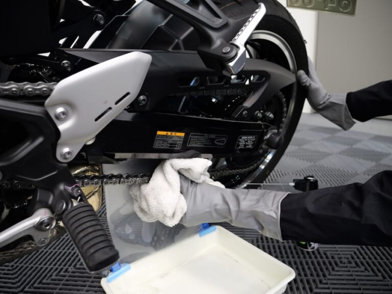 シュアラスターのチェーンメンテナンスアイテム|チェーンメンテナンスがとっても簡単に!清掃&注油の達人になれるおすすめアイテム3選