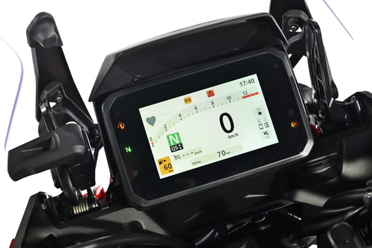 ホンダ｜CB1000GT｜ホンダ「CB1000GT」国内登場間近?! 大阪・東京・名古屋モーターサイクルショーに参考出品