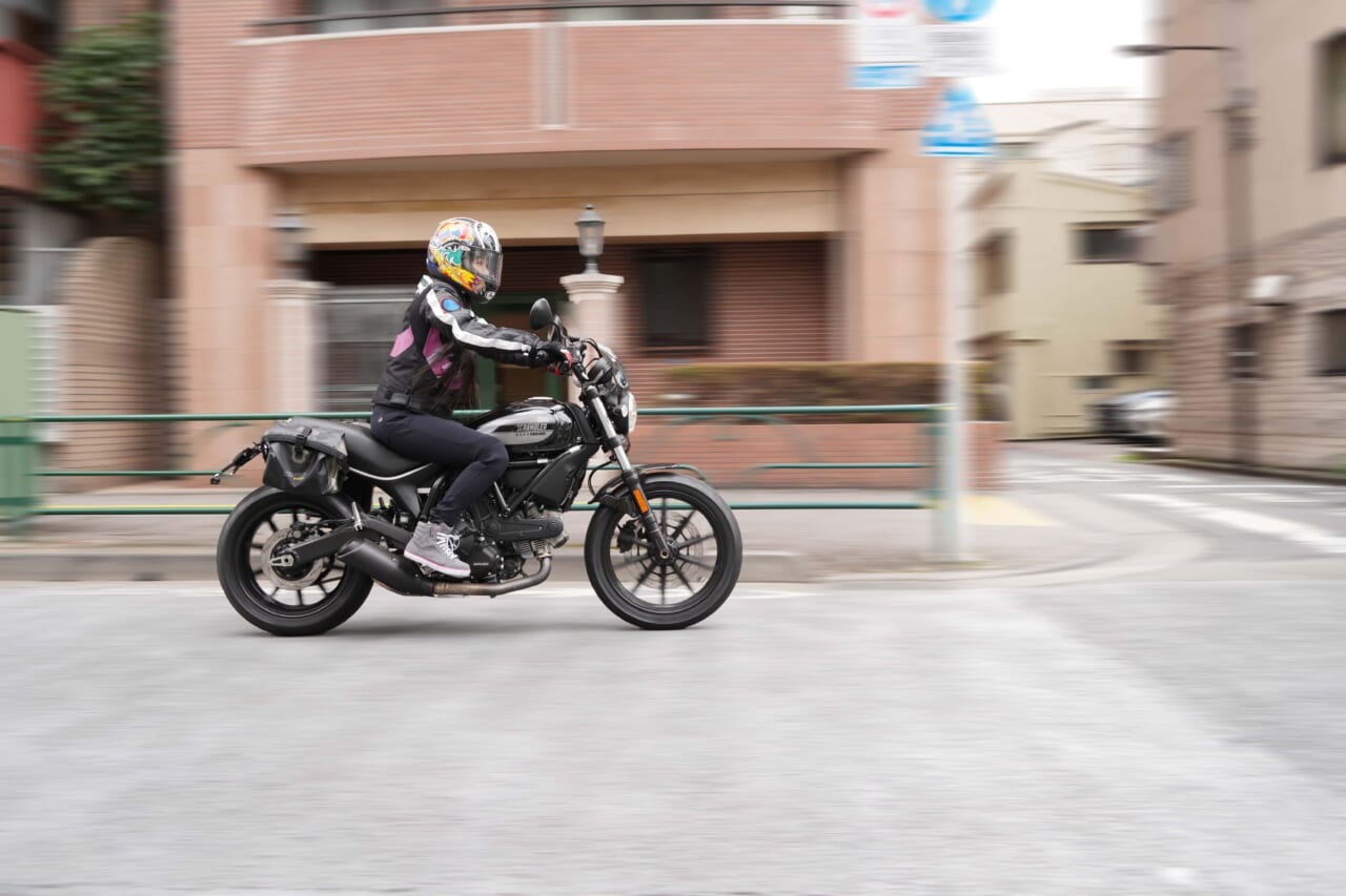 シュアラスターLOOPパワーショット｜ドゥカティ・スクランブラーSixty2｜シュアラスターLOOPパワーショット「ザ・体感!!」ドゥカティ・スクランブラーSixty2編