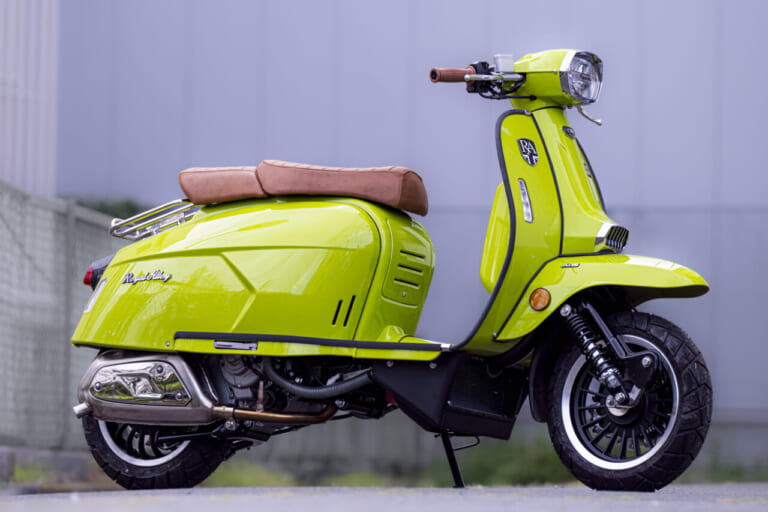 RoyalAlloy|ロイヤルアロイ|GP250SE|【RoyalAlloy】鉄スクーターの質感と現代技術が融合・GP250SE