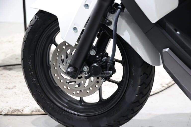 ホンダ｜アイコンe:｜2026年モデル｜補助金なしで22万円！ ホンダが『充電インフラなし』でも使える新型EV原付「ICON e:」を発表