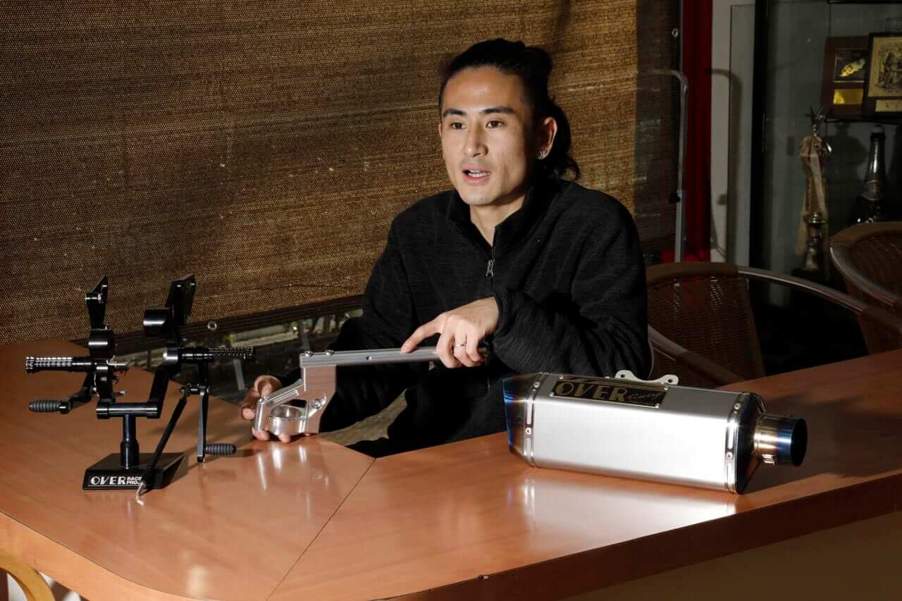 スタッフ｜オーヴァー｜「楽しく、カッコよく、そして安全に」オーヴァーレーシングプロジェクツのモノ作りと話題のホンダCB1000Fの開発開始