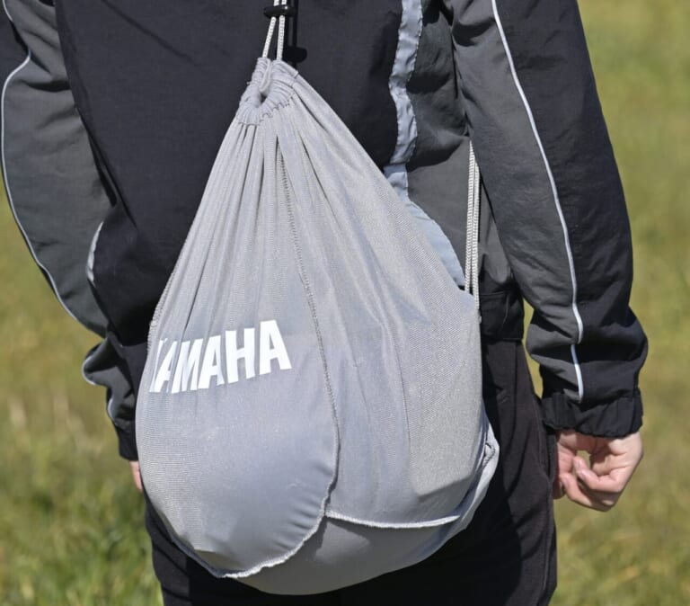 YF-1S Roll Bahn|ワイズギアの新作ヘルメットは「音叉マーク」推し!なんと、フルフェイスが16,500円、スライドサンバイザー付き万能ジェットが17,050円だ!