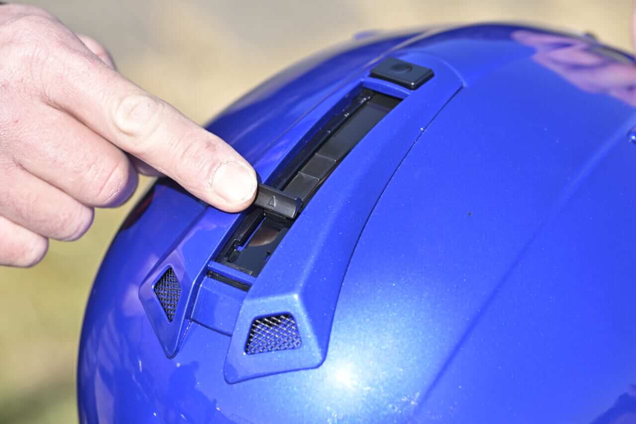 YJ-S TF｜ワイズギアの新作ヘルメットは「音叉マーク」推し！なんと、フルフェイスが16,500円、スライドサンバイザー付き万能ジェットが17,050円だ！