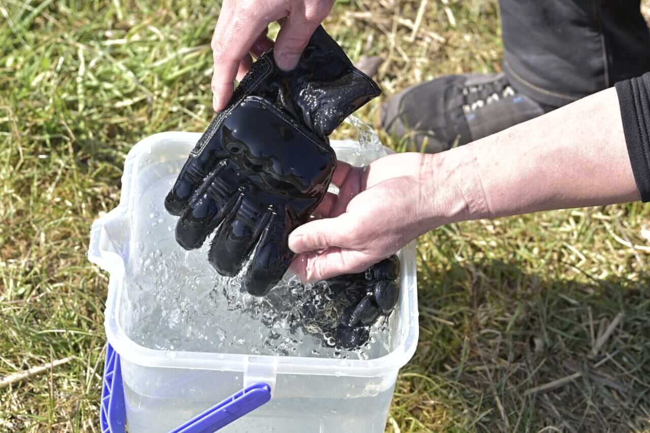 YL4007 CYBERLEATHER プロテクト グローブ｜ワイズギアの新作ヘルメットは「音叉マーク」推し！なんと、フルフェイスが16,500円、スライドサンバイザー付き万能ジェットが17,050円だ！