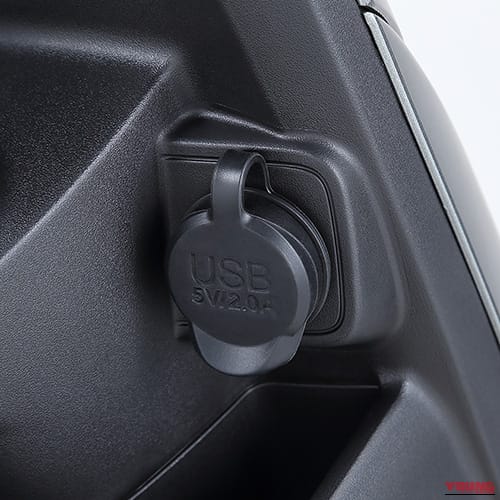 YAMAHA JOG ONE｜【ヤマハ(YAMAHA)カスタム】足つき20mmダウンの「ローダウンシート」も! JOG ONEの快適性を高める純正アクセサリが続々登場