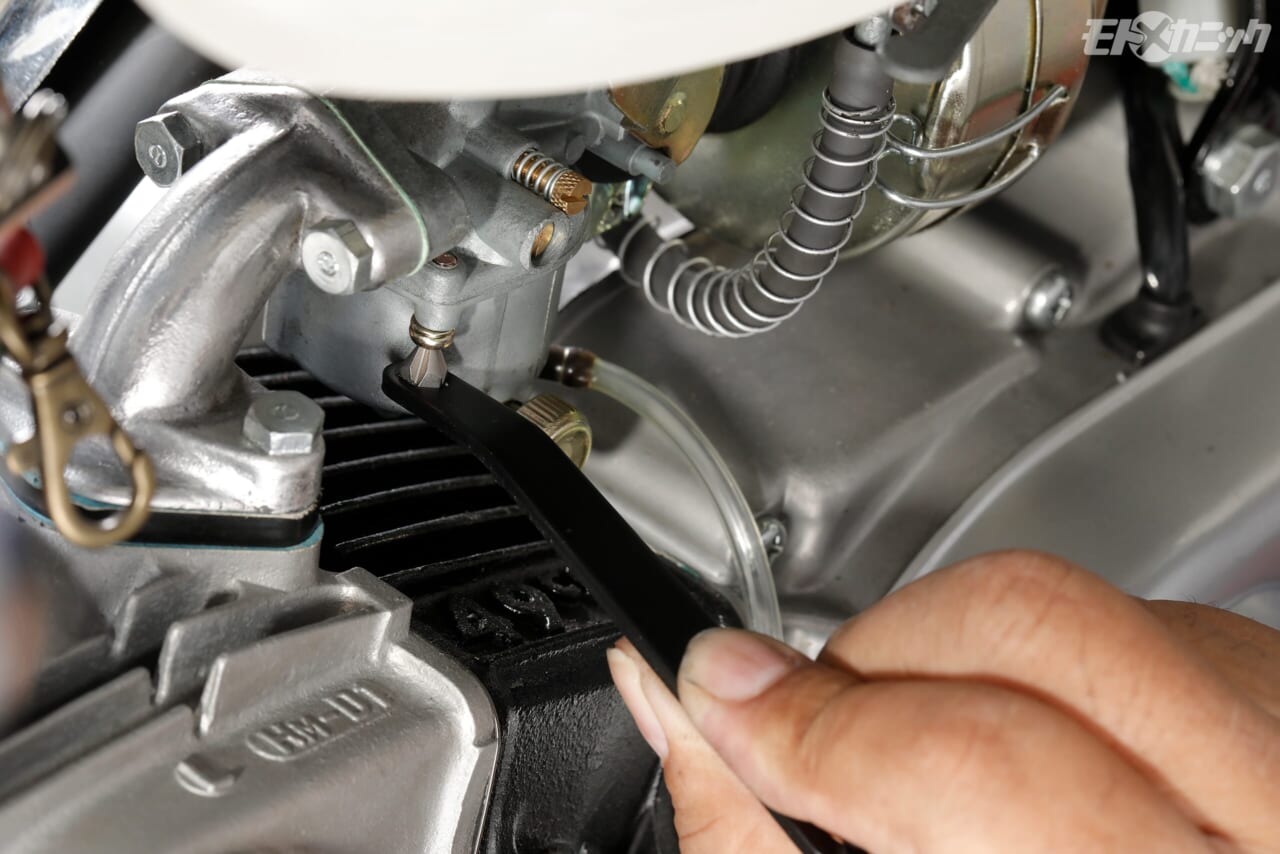 ｜バイクの分解組み立てや工作で重宝するストレートのおすすめ工具×6選